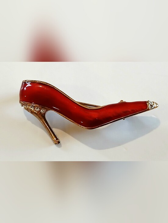 Jewelry - Vintage Red High Heel Shoe Brooch - Elegant Crystal Accent